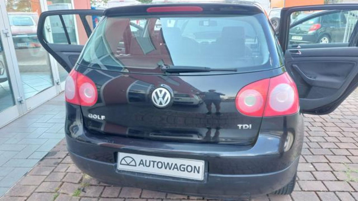 Volkswagen Golf 1.9 TDI 5p. Trendline (16)