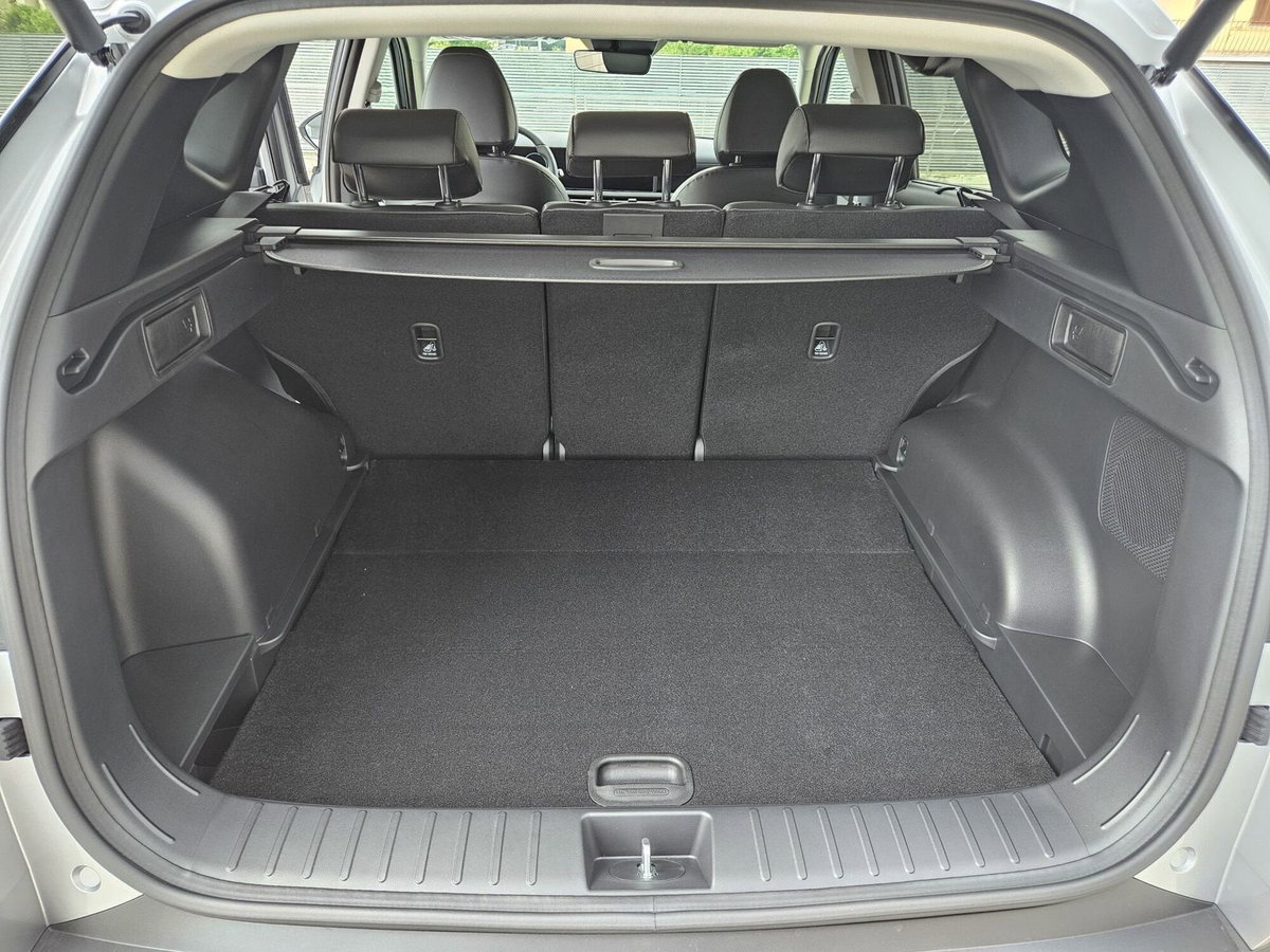 Hyundai Tucson 1.6 hev Exellence 2wd 239cv auto (13)