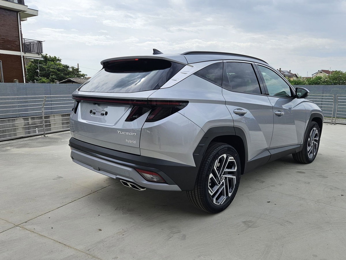 Hyundai Tucson 1.6 hev Exellence 2wd 239cv auto (5)