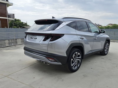 Hyundai Tucson 1.6 hev Exellence 2wd 239cv auto (5)