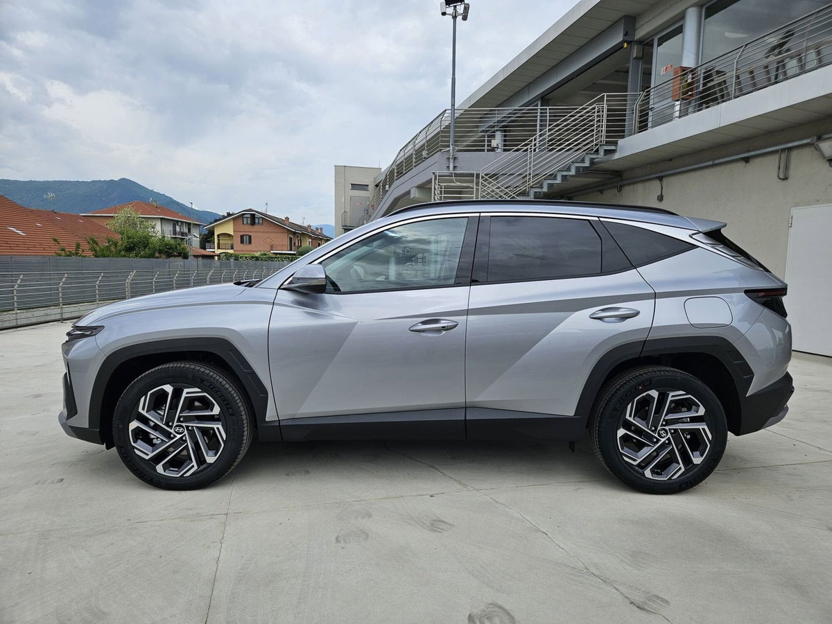 Hyundai Tucson 1.6 hev Exellence 2wd 239cv auto (8)