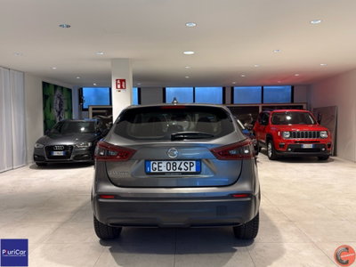 Nissan Qashqai 1.3 DIG-T 140 CV Business (16)