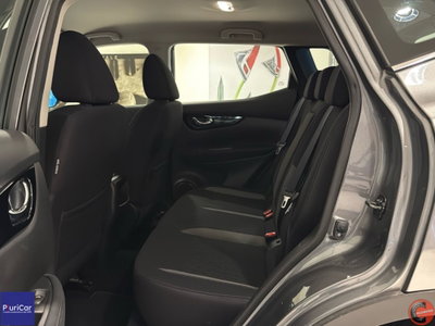 Nissan Qashqai 1.3 DIG-T 140 CV Business (8)