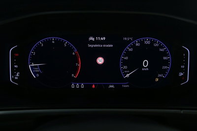 Volkswagen T-Roc 1.0 tsi Sport 115cv (11)