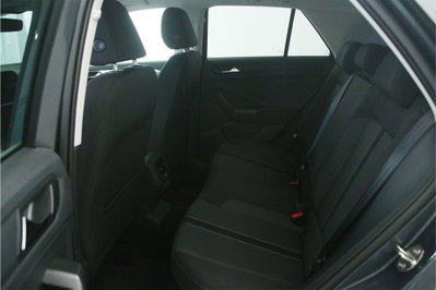 Volkswagen T-Roc 1.0 tsi Sport 115cv (8)