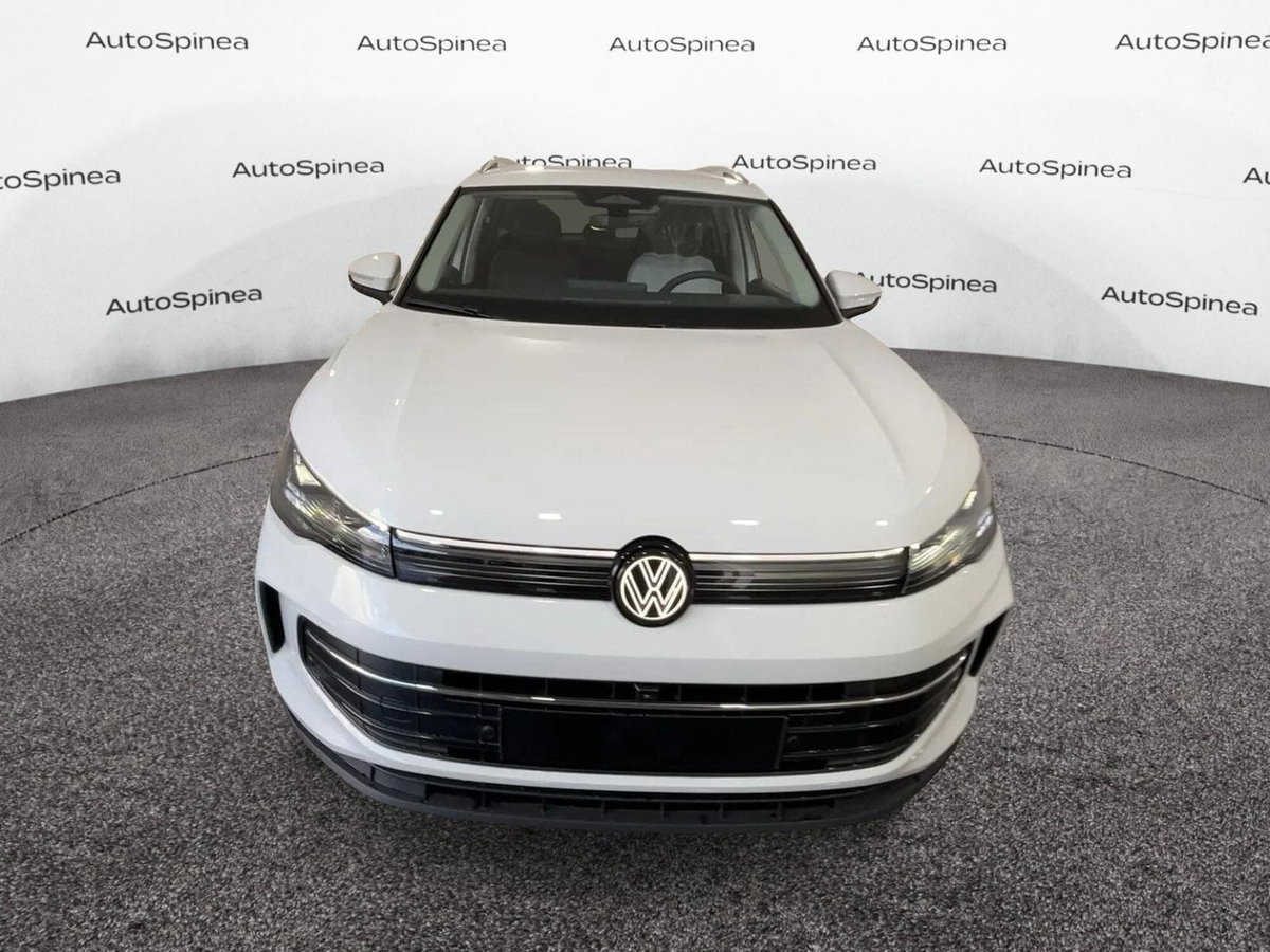 Volkswagen Tiguan 1.5 etsi Edition 150cv dsg (2)