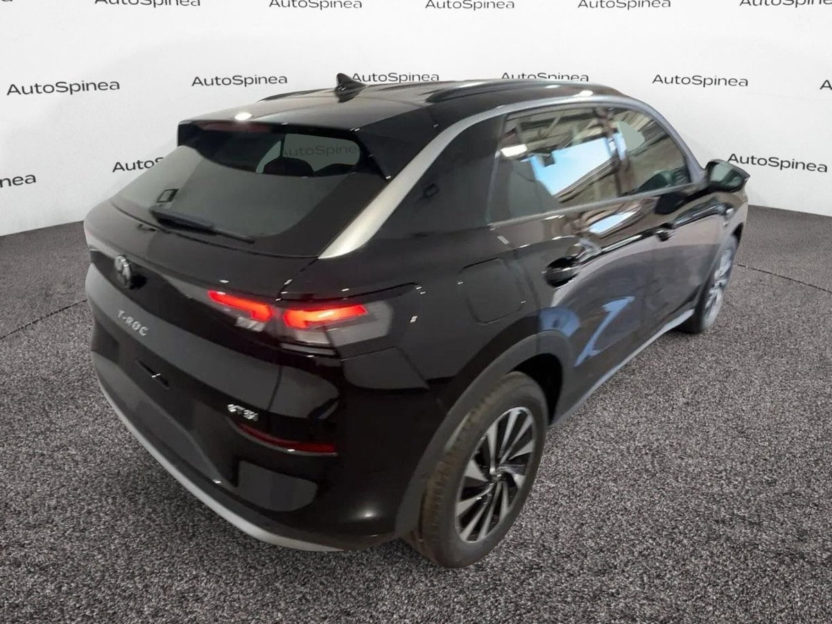 Volkswagen T-Roc 1.5 etsi Life 150cv dsg (4)