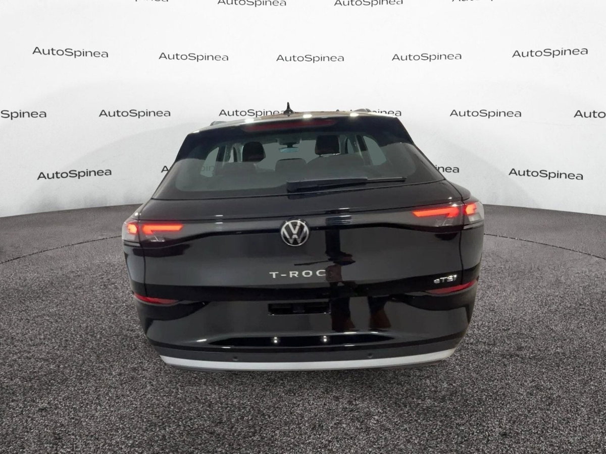 Volkswagen T-Roc 1.5 etsi Life 150cv dsg (5)