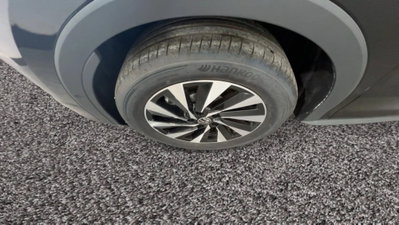 Volkswagen T-Roc 1.5 etsi Life 150cv dsg (6)