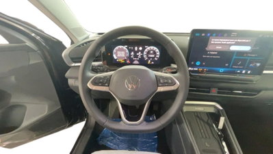 Volkswagen T-Roc 1.5 etsi Life 150cv dsg (7)