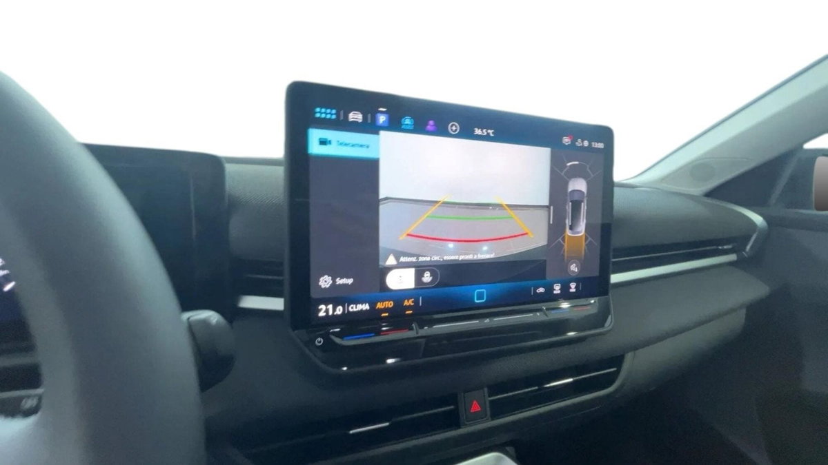 Volkswagen T-Roc 1.5 etsi Life 150cv dsg (9)