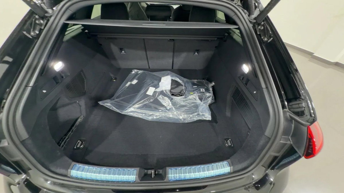 Audi A5 Avant 2.0 tdi mhev+ S line edition 204cv s-tronic (18)