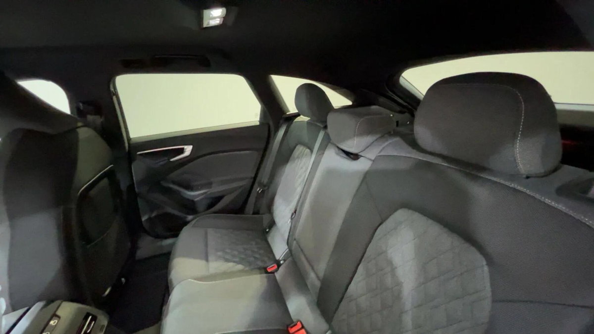 Audi A5 Avant 2.0 tdi mhev+ S line edition 204cv s-tronic (12)