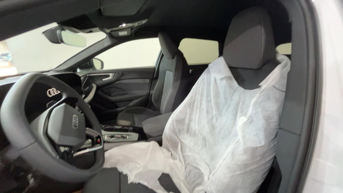 Audi A5 Avant 2.0 tdi mhev+ S line edition 204cv s-tronic (14)