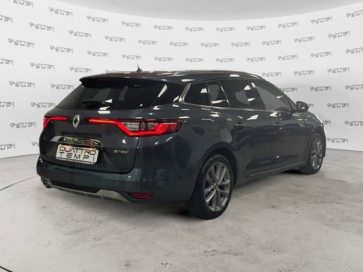 Renault Mégane SporTour 1.5 dCi 110CV EDC SporTour GT Line (5)