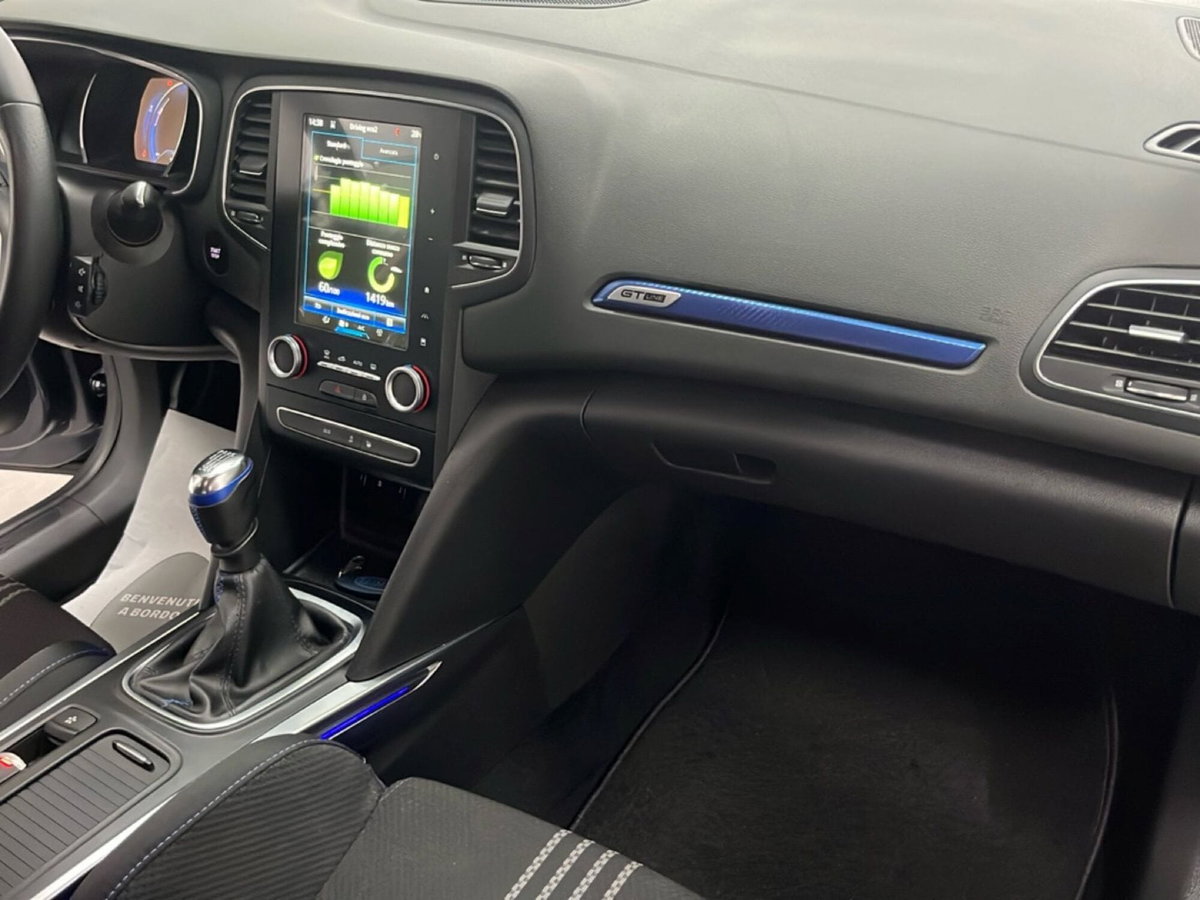 Renault Mégane SporTour 1.5 dCi 110CV EDC SporTour GT Line (9)