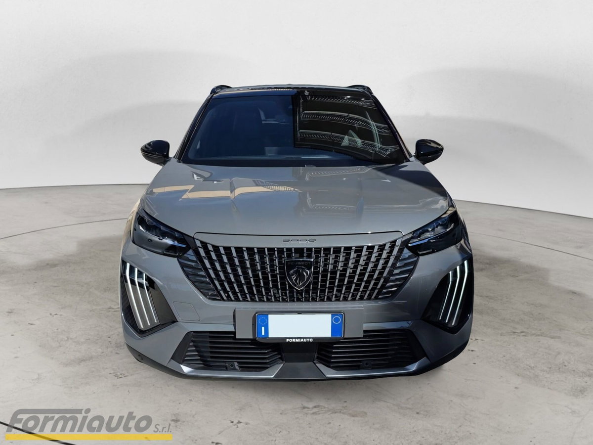 Peugeot 2008 motore elettrico 136 CV GT Pack (2)