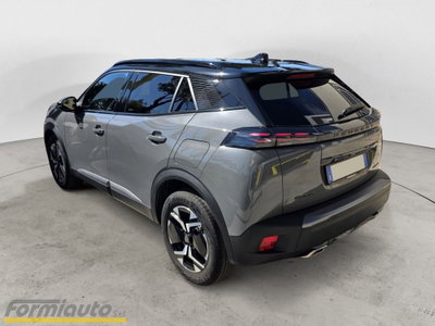Peugeot 2008 motore elettrico 136 CV GT Pack (5)