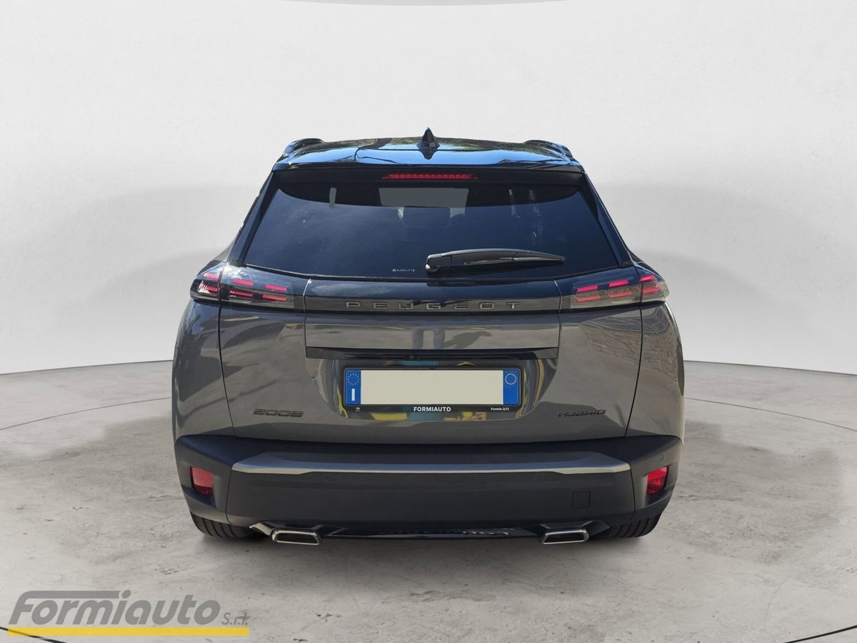 Peugeot 2008 motore elettrico 136 CV GT Pack (6)