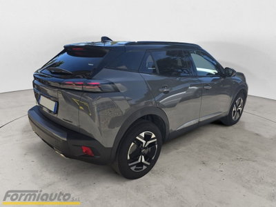 Peugeot 2008 motore elettrico 136 CV GT Pack (7)