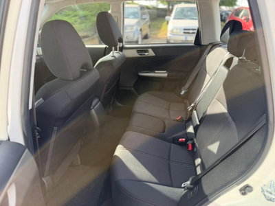 Subaru Forester 2.0D X BR (15)