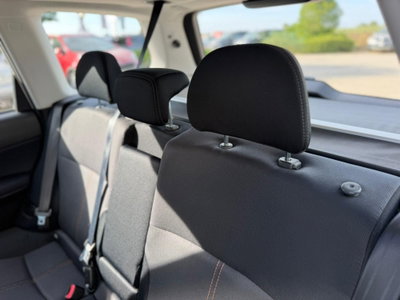 Subaru Forester 2.0D X BR (16)