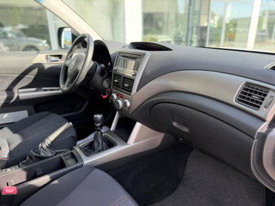 Subaru Forester 2.0D X BR (17)