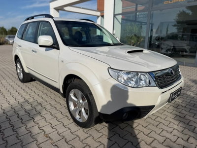 Subaru Forester 2.0D X BR (3)