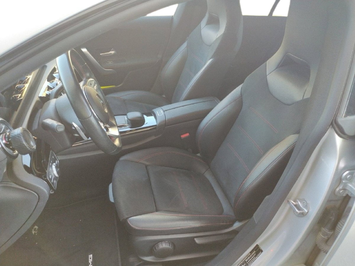 Mercedes-Benz CLA 250 Automatic Premium (11)