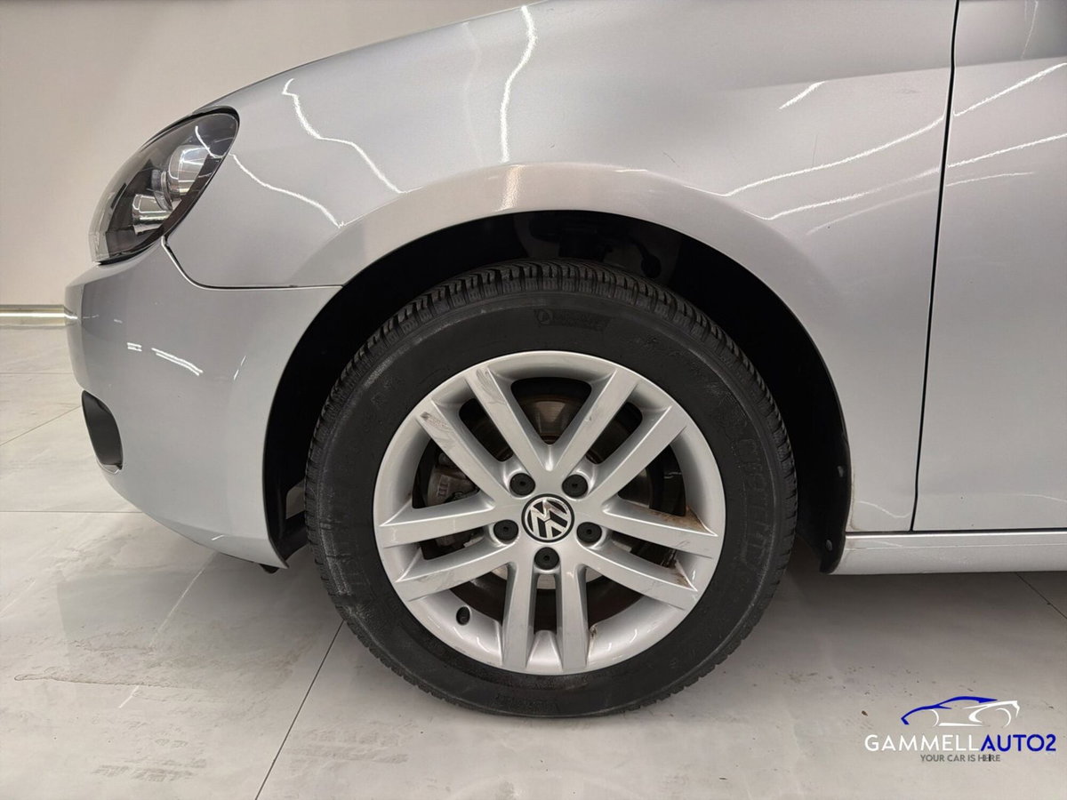 Volkswagen Golf 1.6 TDI DPF 3p. Comfortline (6)