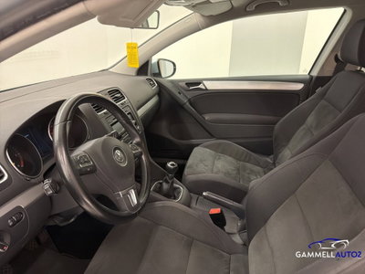 Volkswagen Golf 1.6 TDI DPF 3p. Comfortline (9)
