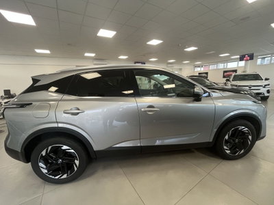 Nissan Qashqai 1.3 mhev N-Connecta 2wd 140cv (5)