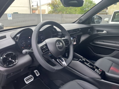 Alfa Romeo Junior 1.2 ibrida Speciale 145cv edct6 (11)