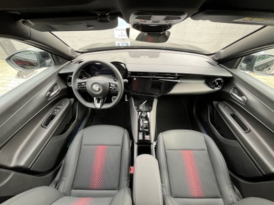 Alfa Romeo Junior 1.2 ibrida Speciale 145cv edct6 (15)