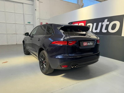 Jaguar F-Pace 2.0 D 180 CV AWD Portfolio (10)
