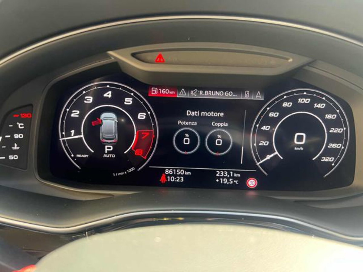 Audi RS Q8 Q8 4.0 mhev quattro tiptronic (11)