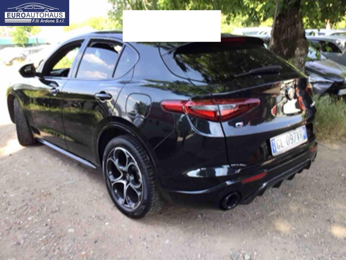 Alfa Romeo Stelvio Stelvio 2.2 Turbodiesel 210 CV AT8 Q4 Veloce (2)