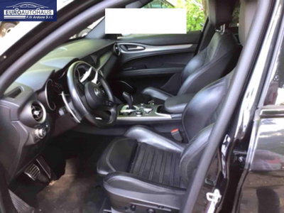 Alfa Romeo Stelvio Stelvio 2.2 Turbodiesel 210 CV AT8 Q4 Veloce (3)
