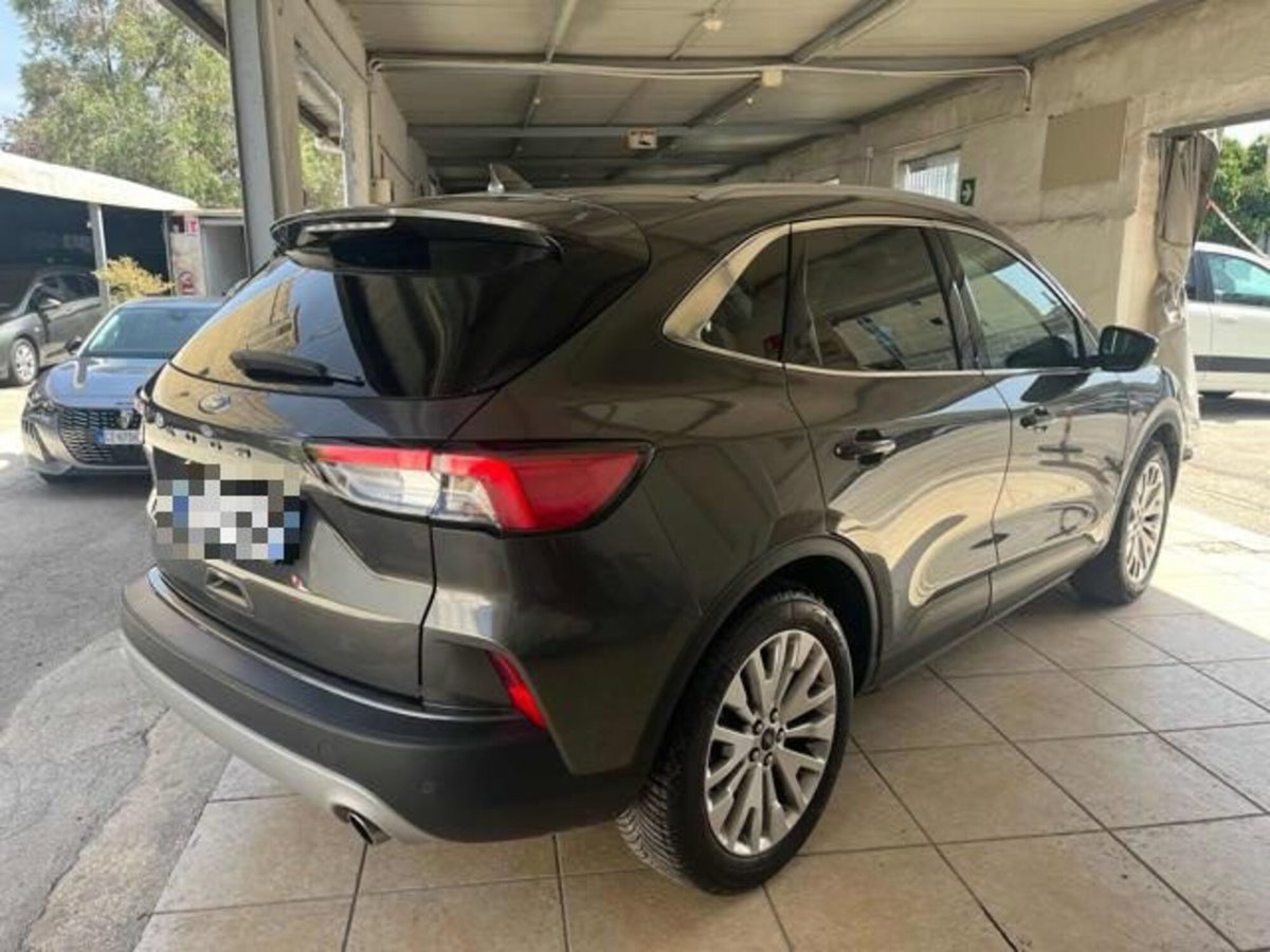 Ford Kuga 1.5 EcoBlue 120 CV 2WD Titanium (3)