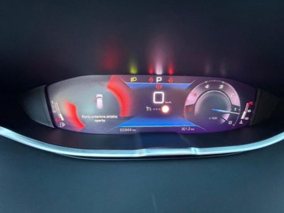 Peugeot 3008 BlueHDi 130 S&S EAT8 Allure Pack (18)