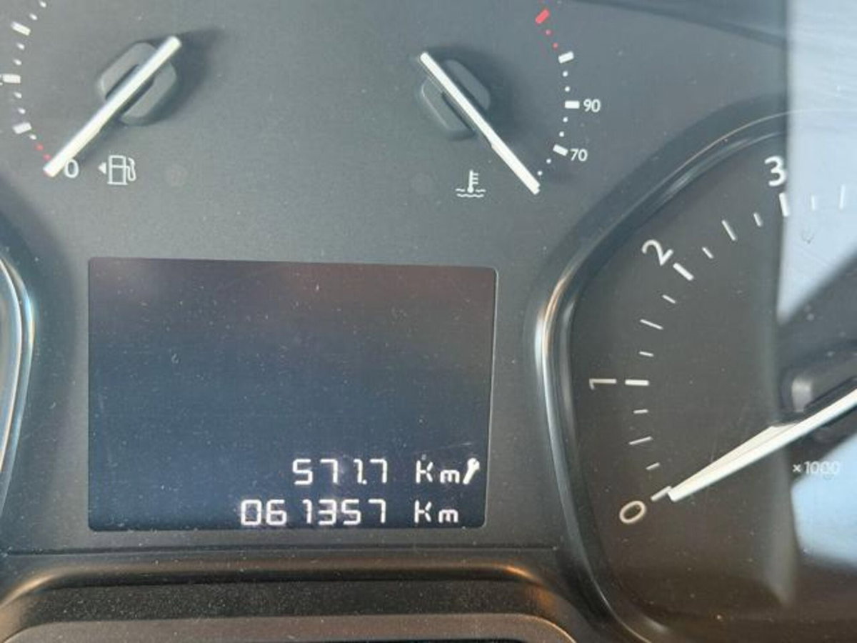 Fiat Scudo Furgone ce 1.5 bluehdi 120cv L2H1 Lounge (16)