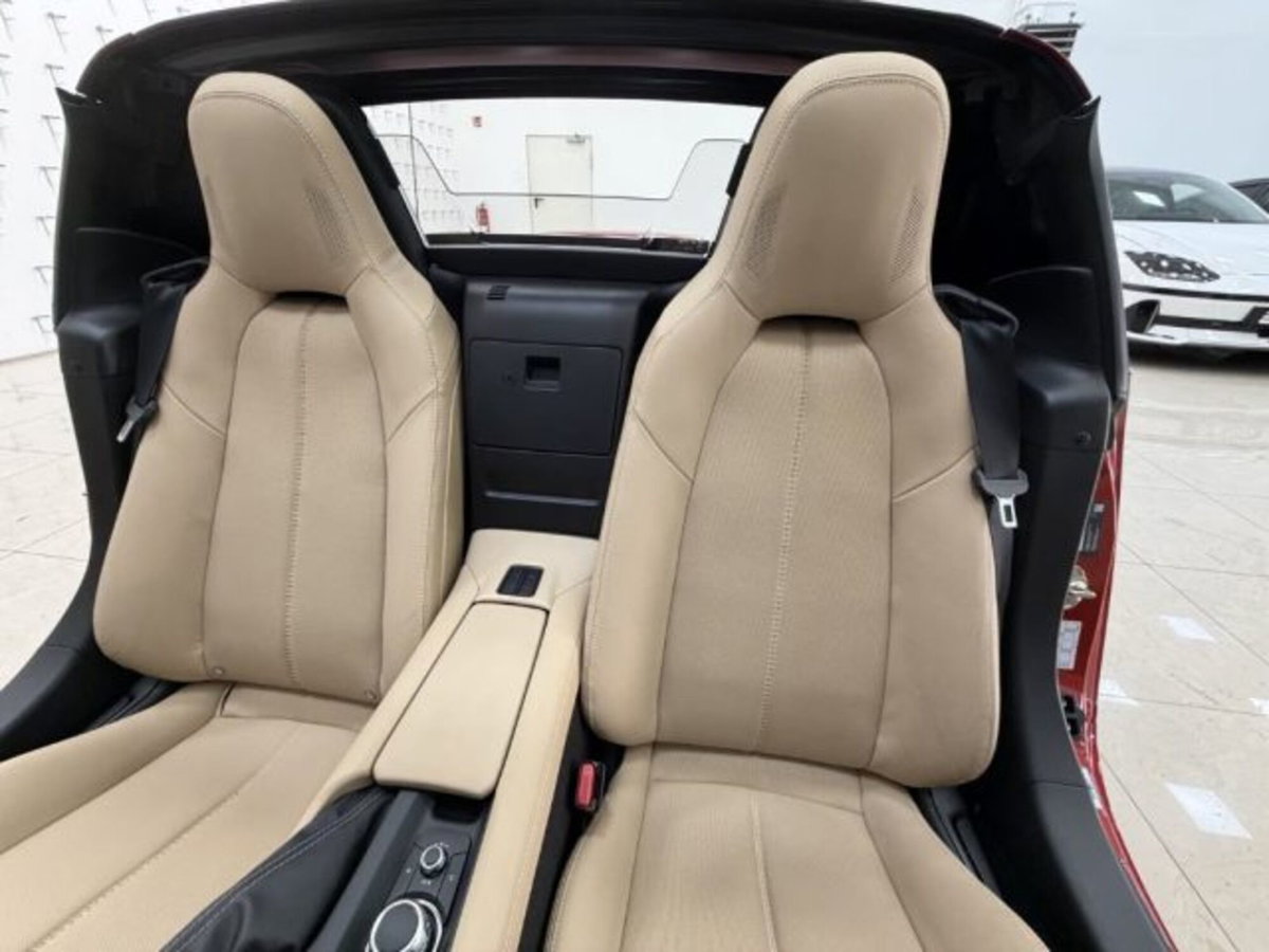 Mazda MX-5 2.0L Skyactiv-G RF Sport (15)