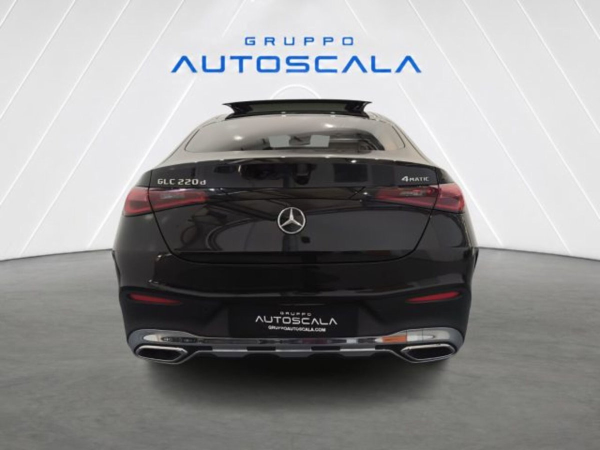 Mercedes-Benz GLC 220 d 4Matic Mild Hybrid AMG Premium Plus (4)