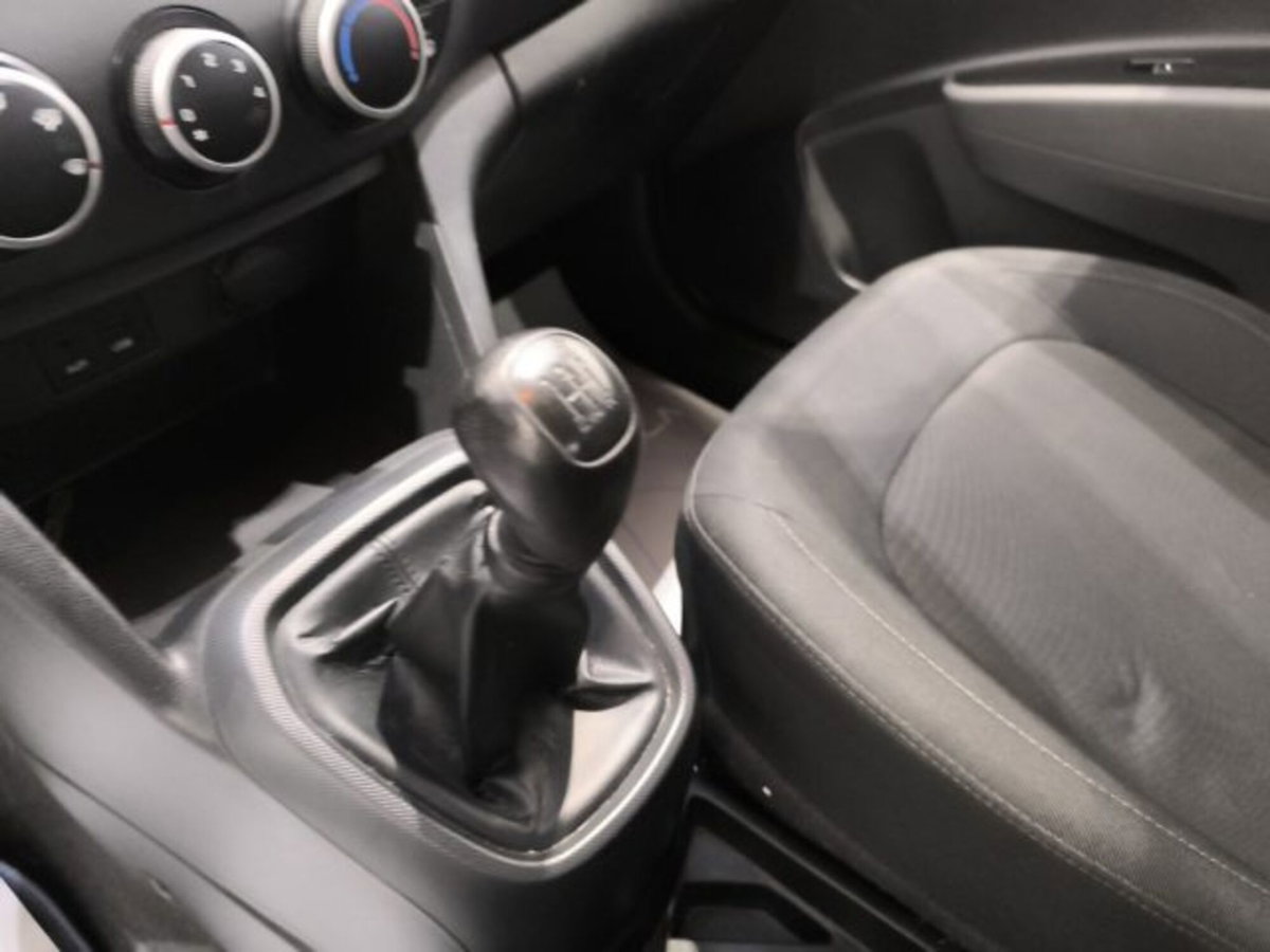 Hyundai i10 1.0 MPI Connectline (12)