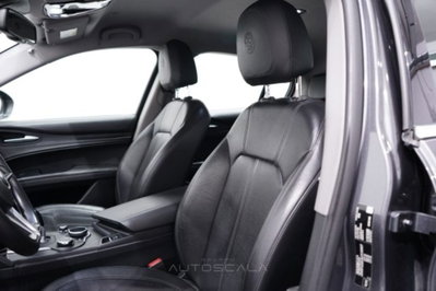 Alfa Romeo Stelvio Stelvio 2.2 Turbodiesel 180 CV AT8 RWD Super (11)