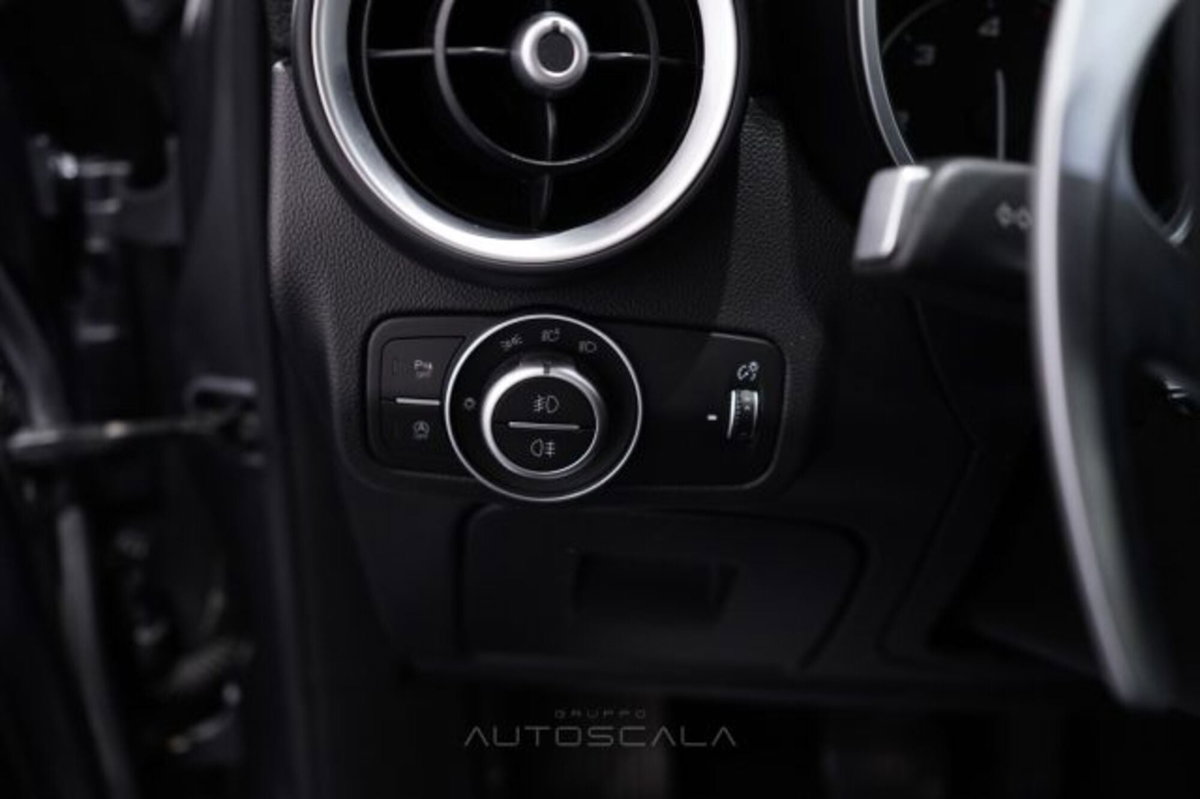 Alfa Romeo Stelvio Stelvio 2.2 Turbodiesel 180 CV AT8 RWD Super (13)