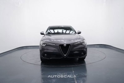 Alfa Romeo Stelvio Stelvio 2.2 Turbodiesel 180 CV AT8 RWD Super (2)