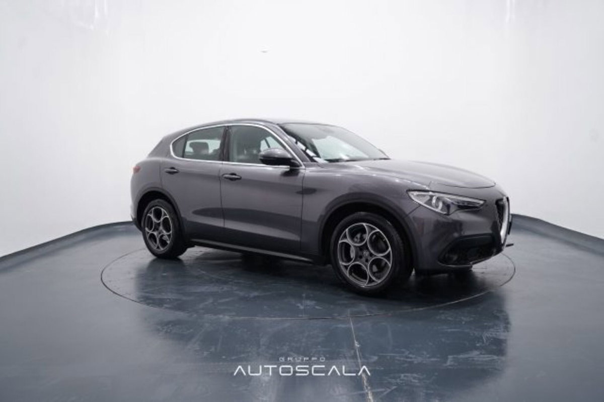 Alfa Romeo Stelvio Stelvio 2.2 Turbodiesel 180 CV AT8 RWD Super (8)