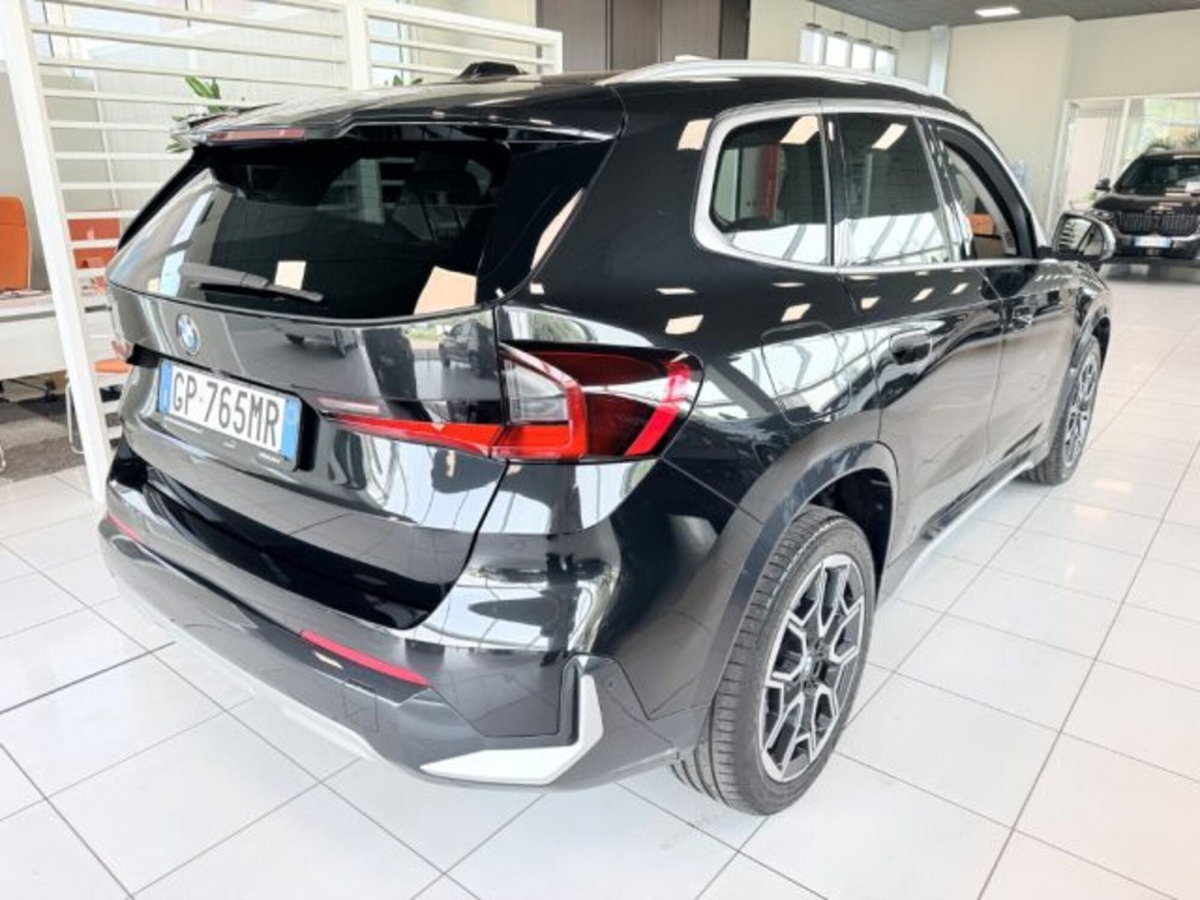 BMW X1 sDrive 18i xLine (4)