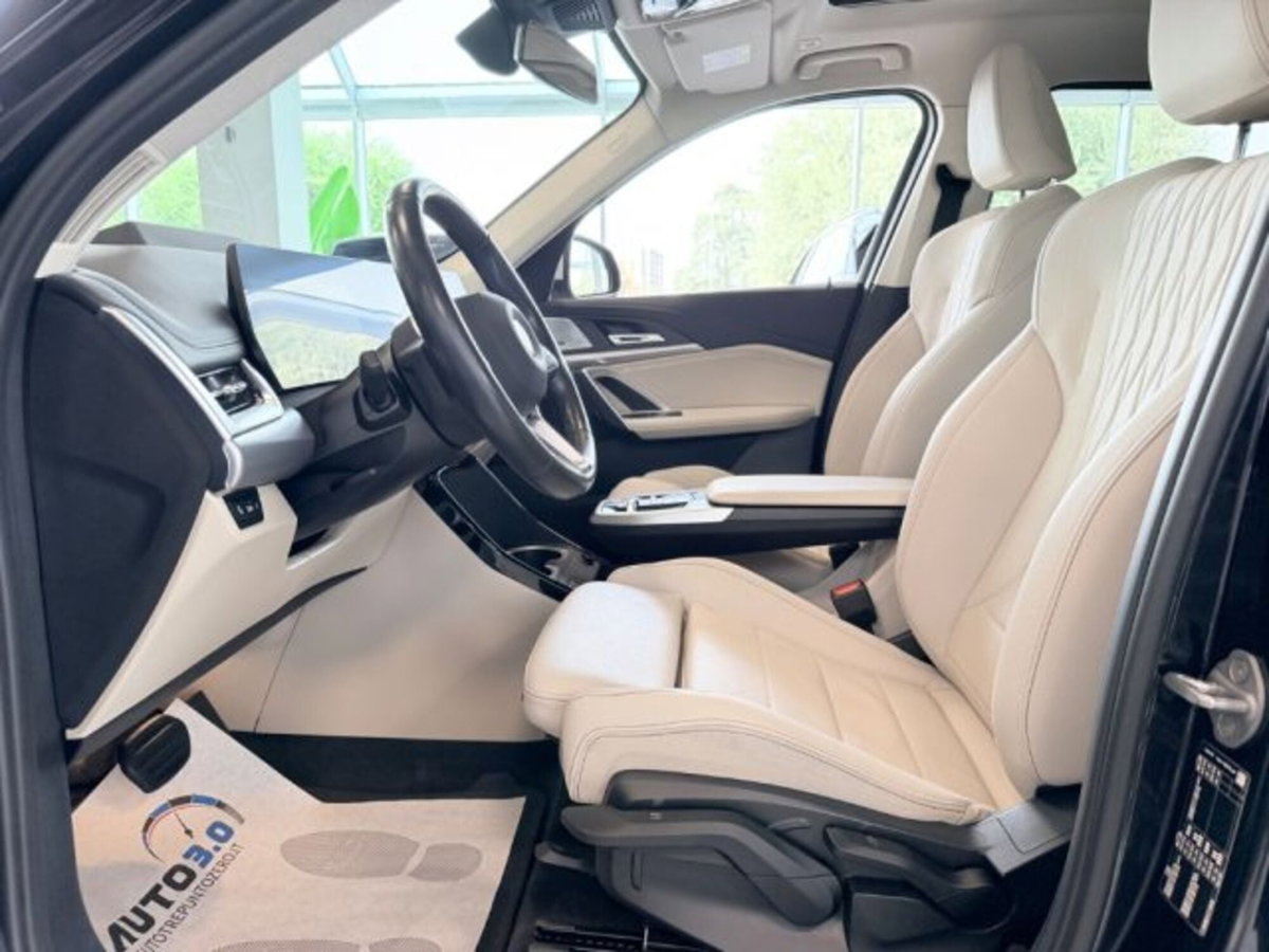 BMW X1 sDrive 18i xLine (8)
